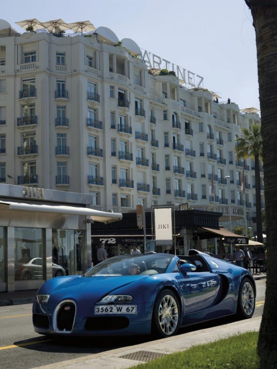  Bugatti Veyron 16.4 Grand Sport Roadster 2008 года  (фото 21 из 186)